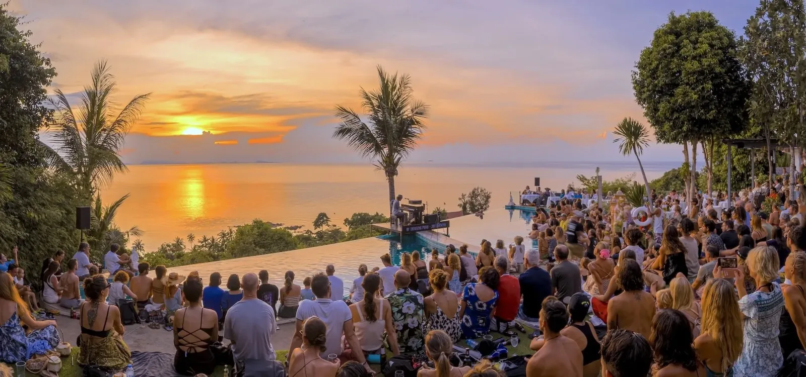 Sunset concert at infinity pool — Koh Phangan